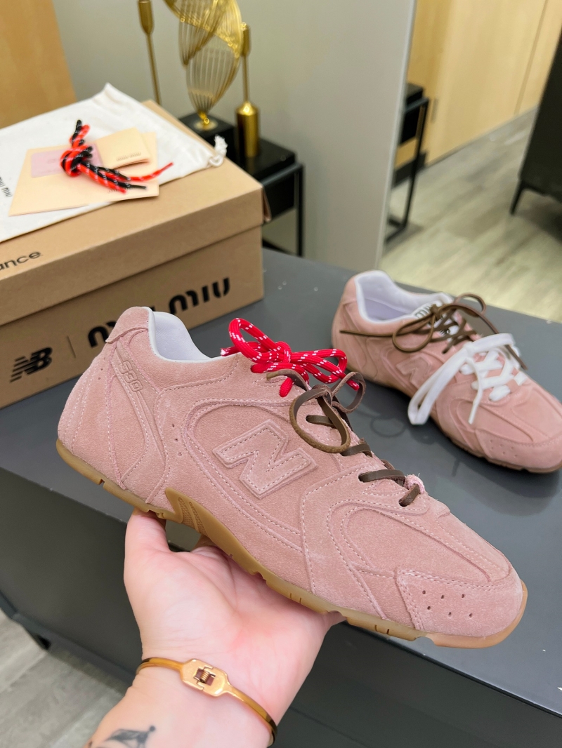 Miu Miu Casual Shoes